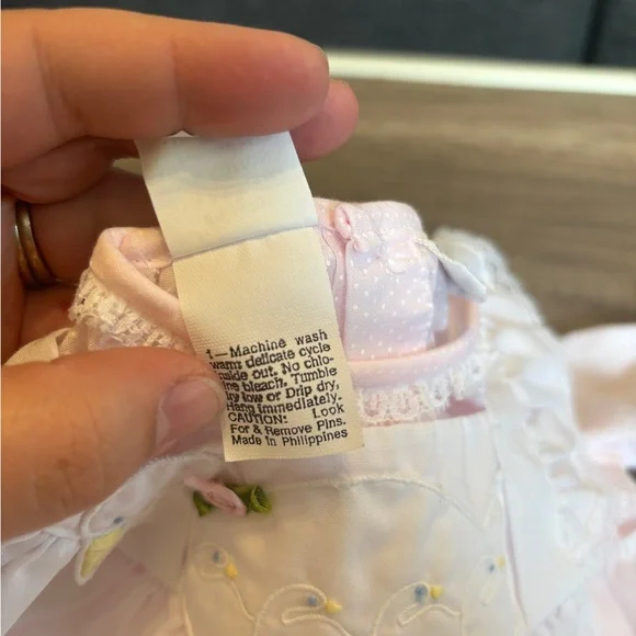 Nanette Vintage Baby Girl Dress Duck Goose Lace 0-3mo - Picture 9 of 9